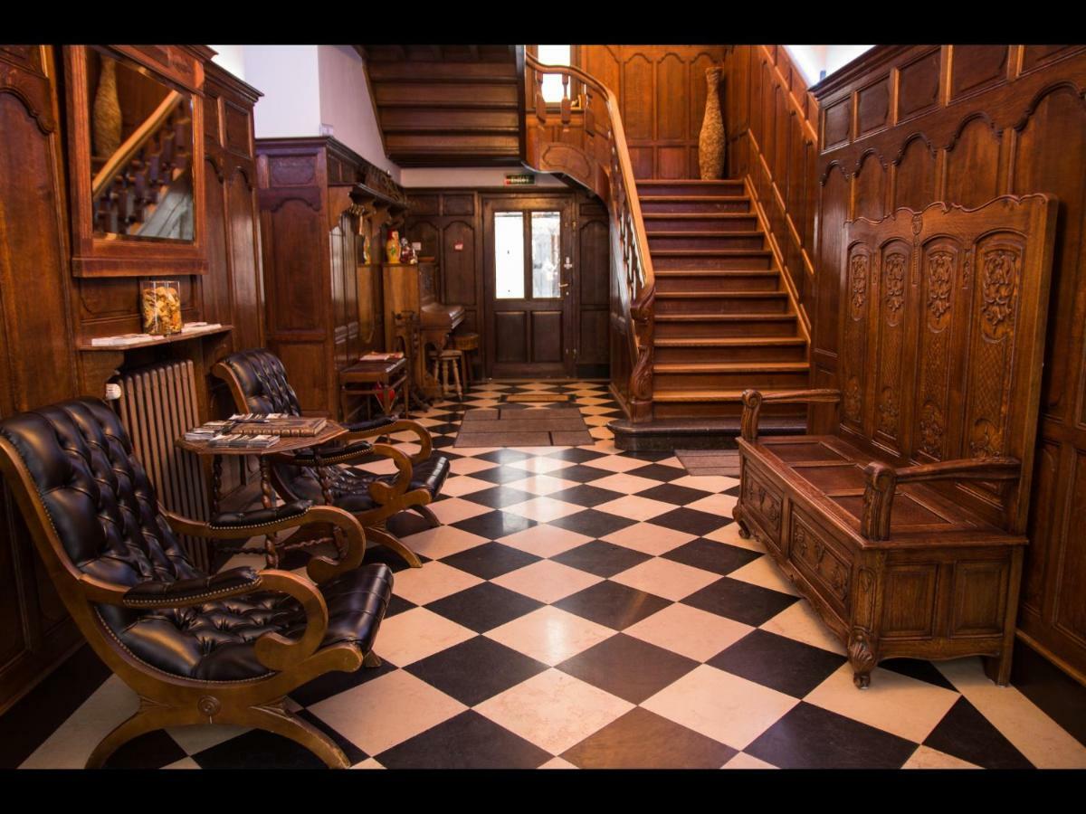 Au Manoir Des Vallees Maffe Экстерьер фото