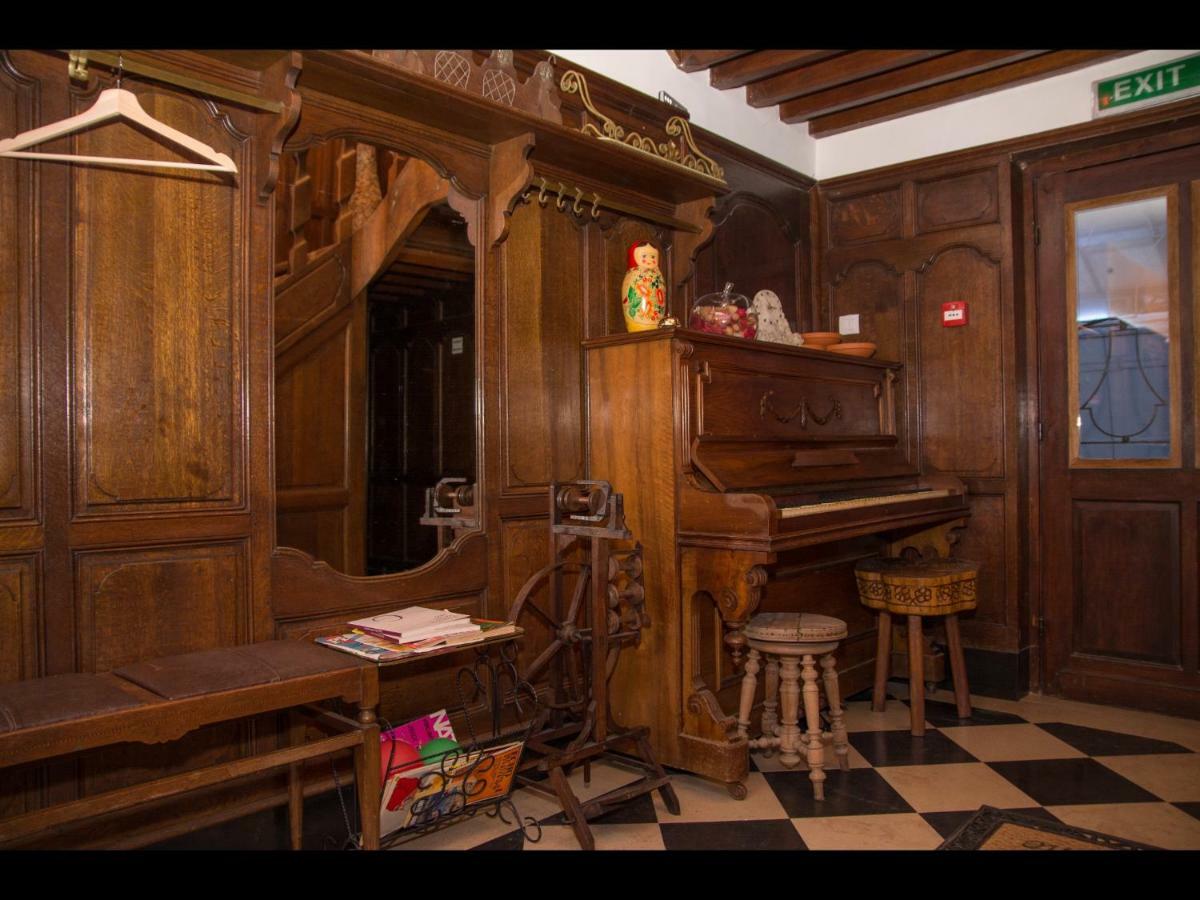 Au Manoir Des Vallees Maffe Экстерьер фото